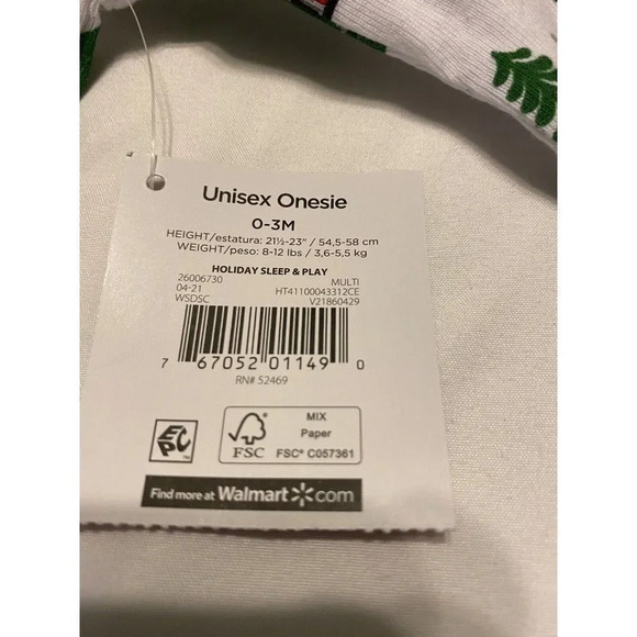 Holiday Time Unisex 1 Piece Sleep & Play 0-3M Trees Campers Cabins one piece - Picture 9 of 9